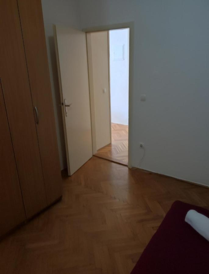 Apartmani Ketryn Crikvenica Kültér fotó